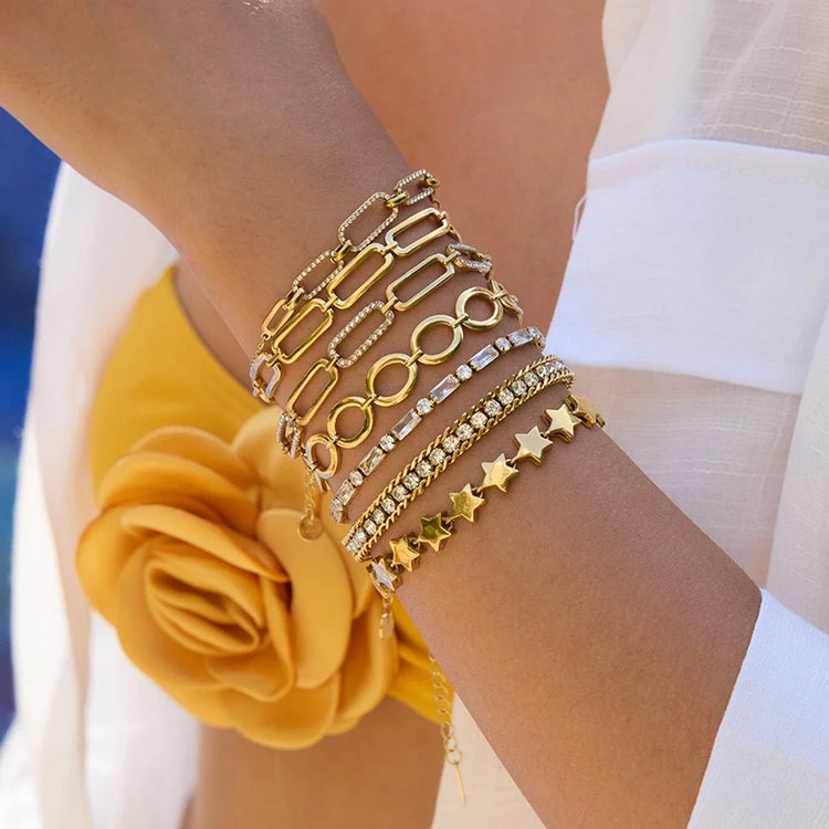 The Bracelet Gallery: Fluid Elegance